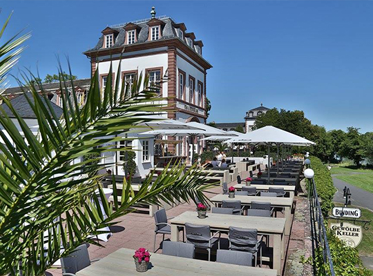 Terrassenbereich des Schloss Philippsruhe