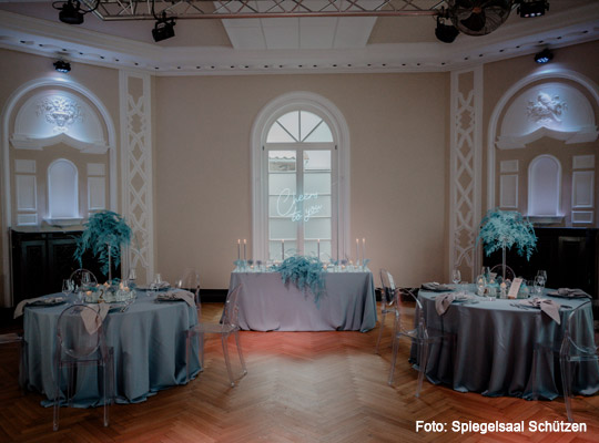 Eleganter Spiegelsaal des Schützen Donaueschingen