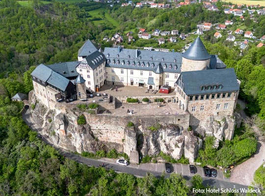 Ansicht des Schlosses Waldeck von oben
